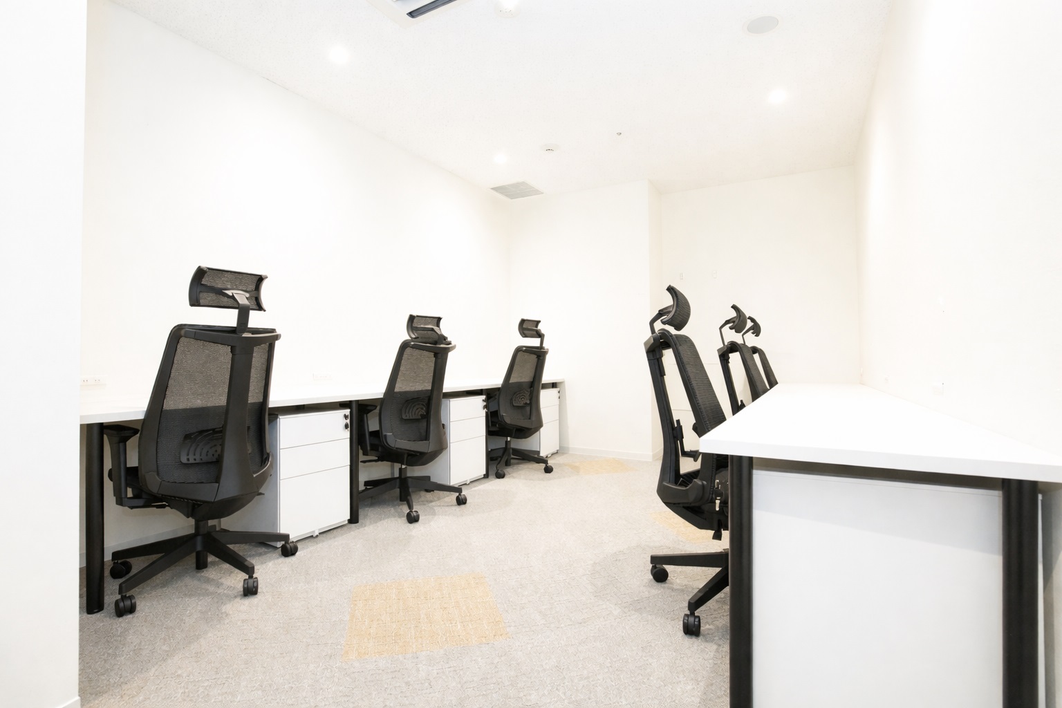 大阪・堂島のスモールオフィスは「エルク」にご相談ください